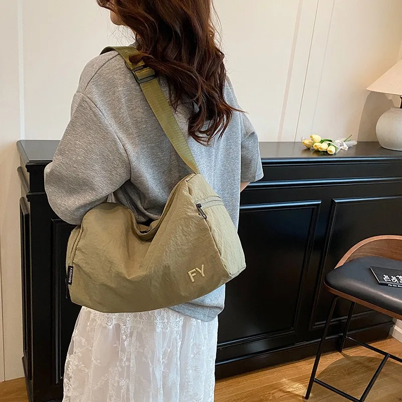New Large Capacity Casual Sports Crossbody Bag, Durable and Versatile Shoulder Bag, Fashionable Bags for Both Men and Women