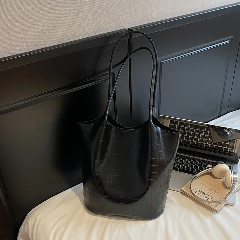 حقيبة حمل ذات سعة كبيرة بنمط حجري جديد لعام 2025 للنساء - حقيبة ركاب، حقيبة يومية واسعة ومتعددة الاستخدامات بكتف واحد