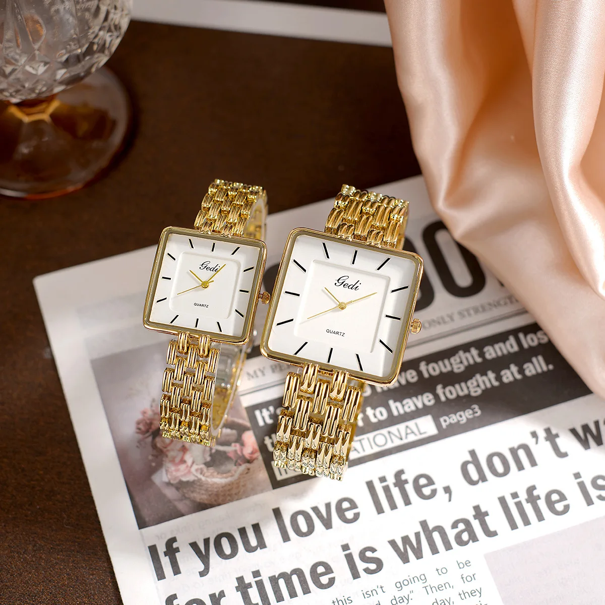 2026 Simple Square Couple Watch Fashion Hot Selling Spring New Ladies Watch
