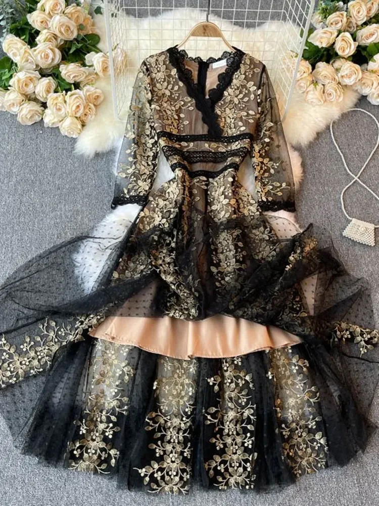 New Fashion Ladies Embroidered Flower Dress Women V Neck Half Sleeve Elegant Vintage Dot Mesh Patchwork Lace Long Vestidos