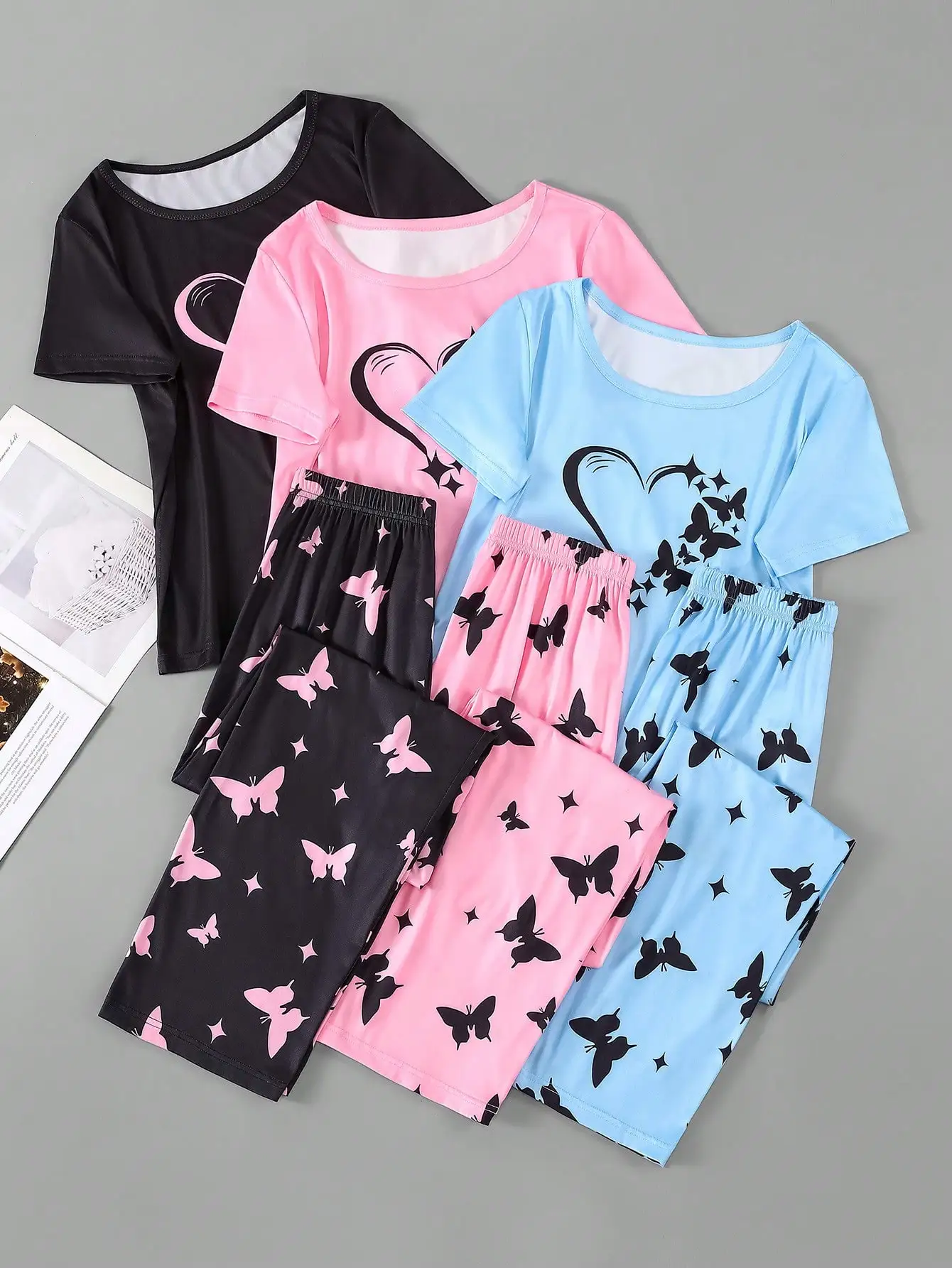 

3-Piece Women's Short Sleeve Top & Long Pants Pajama Set with Heart and Butterfly Print