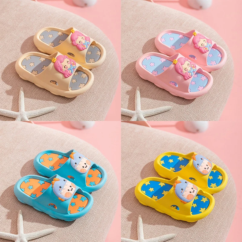 Summer Children Slippers Cartoon Soft Soled Anti-Skid Sandals Kids Cute Chic Shoes For Boy And Girls 2-9Y