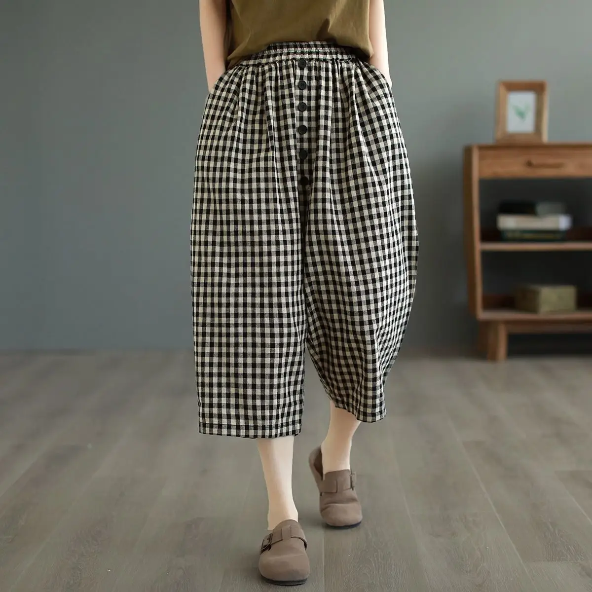 Sommer Flachs Einfachheit Plaid elastische Taille waden lange Hosen Frauen Kleidung All-Match-Knöpfe lose dünne übergroße Hose mit weitem Bein