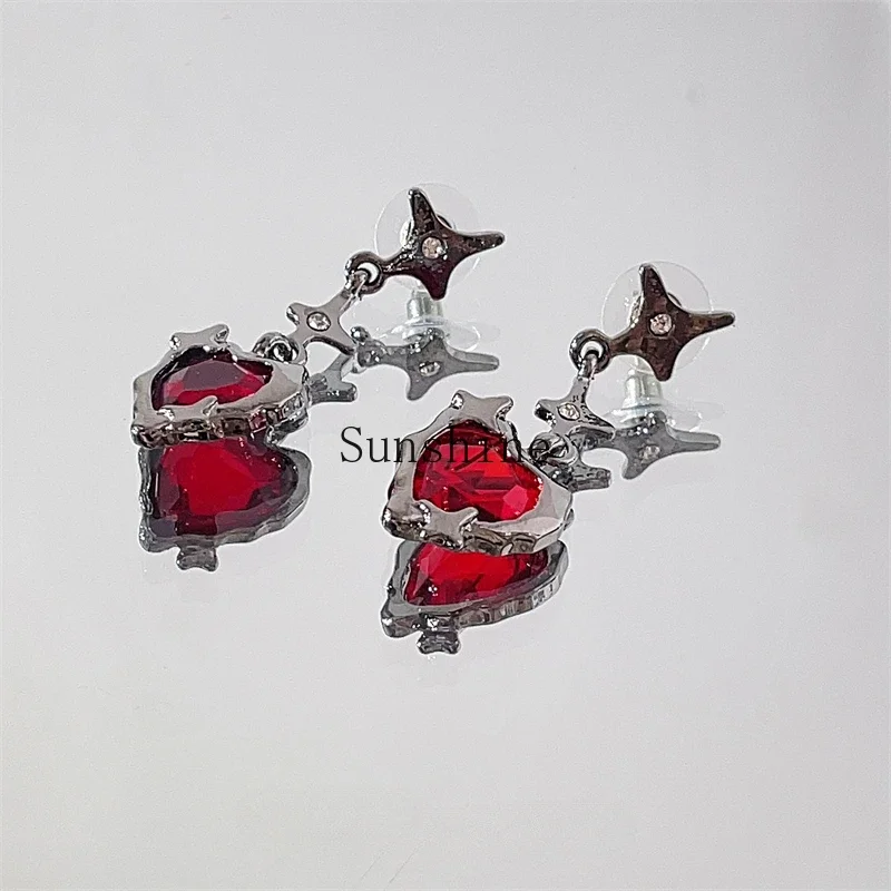 

Sweet and cool babes wind red love stud earrings temperament atmospheric earrings