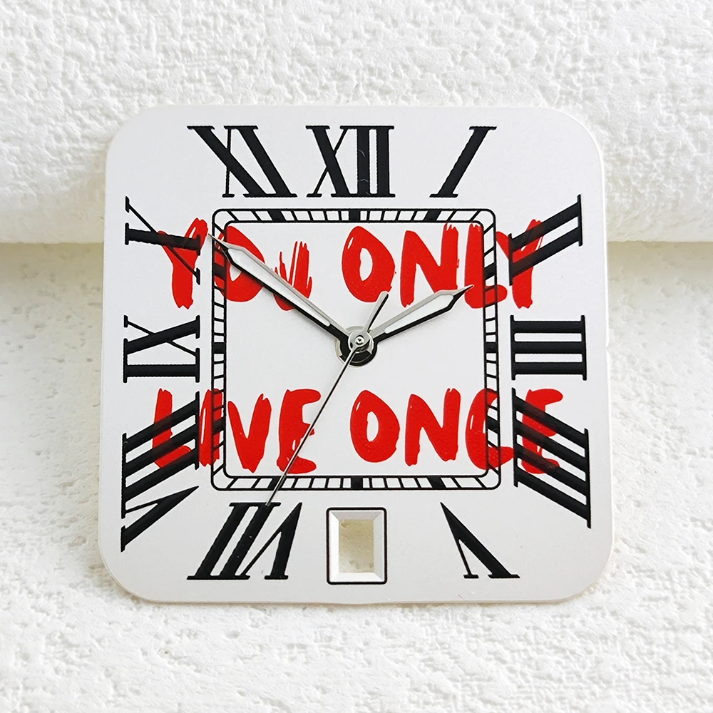 قرص ساعة مربع مخصص NH35 مشهور مع أرقام رومانية 27 مم/قرص عربي، مناسب لحركة تاريخ NH35 الساعة 6