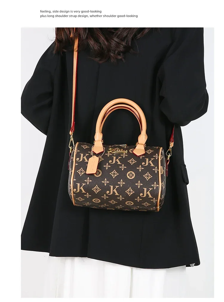 

Stylish Shoulder Bag For Women With Metal Accents Genuine Leather Crossbody Handbag Vintage Inspired Ladies Daily Purse