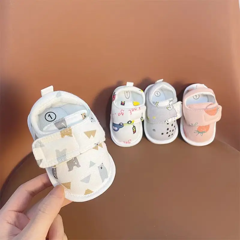 Autumn And Winter Baby Shoes, Double-layer Soft Soled Cute Cartoon Baby Walking Shoes, 0-1 Year Old Men's And Women's Treasure S