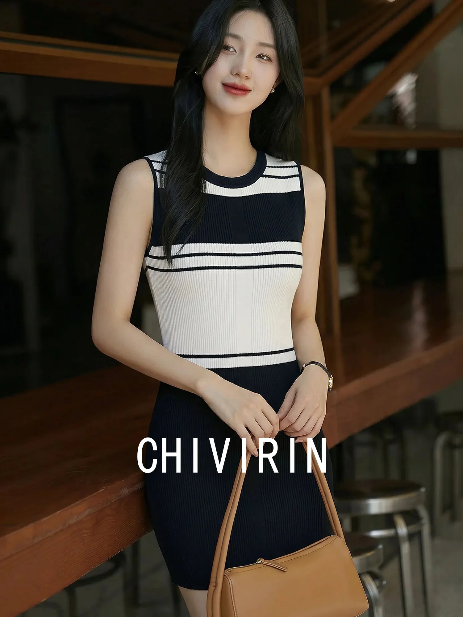 

Simple Style Long Sleeveless Knitted Shirt Stripe round Neck Women's Summer Slim Fit Top Chivirin Quality Fashion Daily Wear