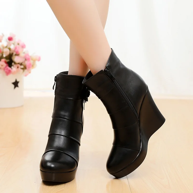 

Plush Women's High Boots for Woman Platform Boots Wedge Heel Shoes Autumn 2025 Women's Ethnic Fashion Flowers Winter Boots 33-41