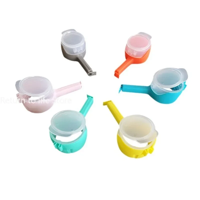 Food Preserving Bag Closure Clip Oat Dispense Spout Snack Bag Clip Moisture Seal Clip Fresh Keeping Sealer Clamp Kitchen Gadget