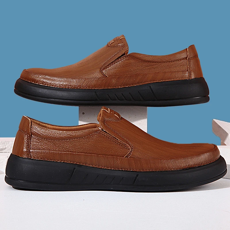 Mocassini da uomo con alberello dorato scarpe da uomo Casual da lavoro comode appartamenti con plateau per il tempo libero Slip on calzature Dress Party mocassini