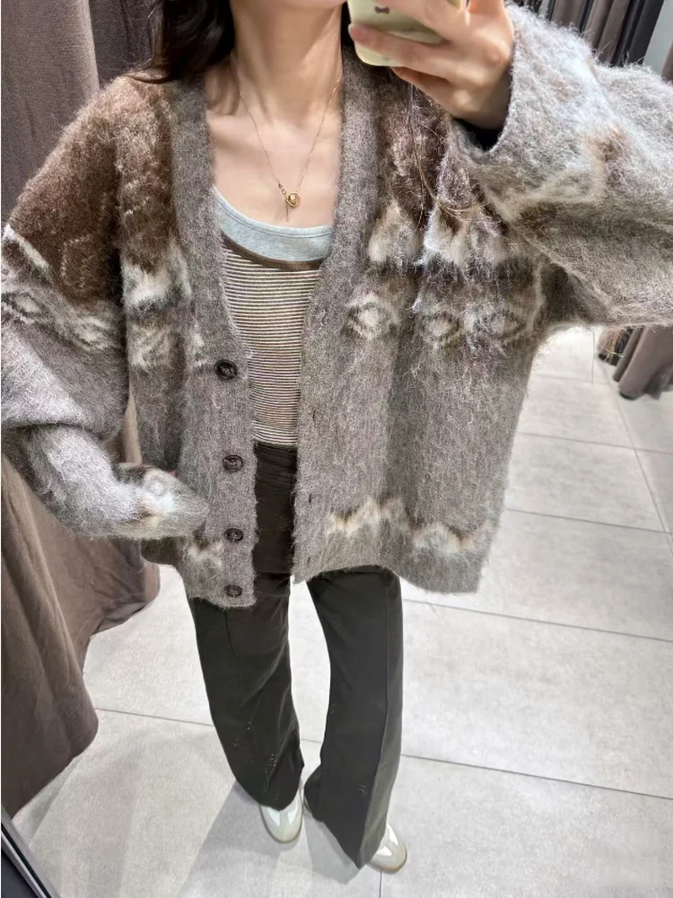 

Осень 2023, Новое поступление, женский ленивый кардиган в стиле ретро с v-образным вырезом и цветным эффектом натирания Intarsia, вязаный открытый кардиган, верхняя одежда