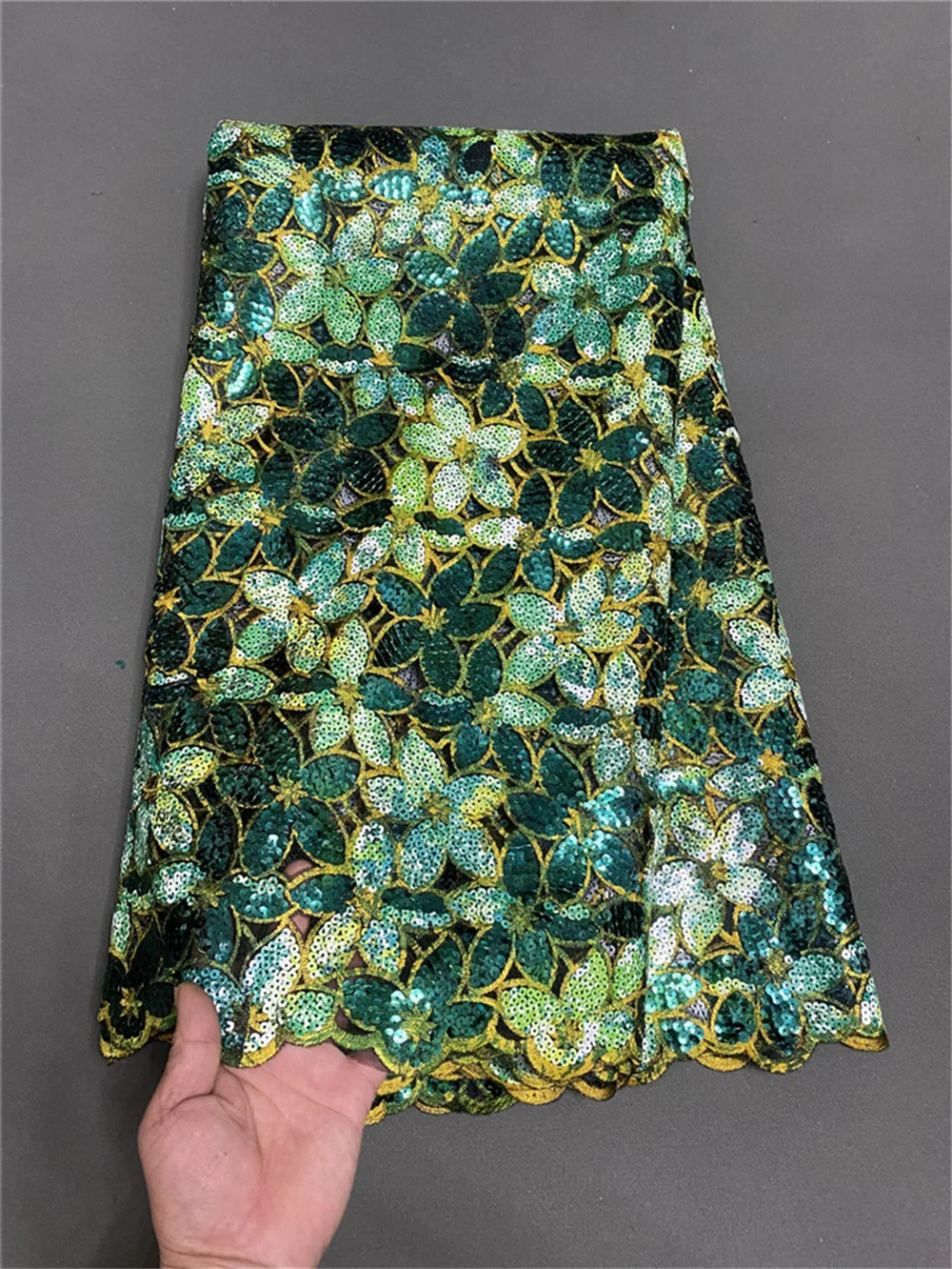 

Latest African Lace Fabric 2025 High Quality Organza Lace Fabric High Quality Nigerian Net Lace Fabric For Wedding Dress A798-1