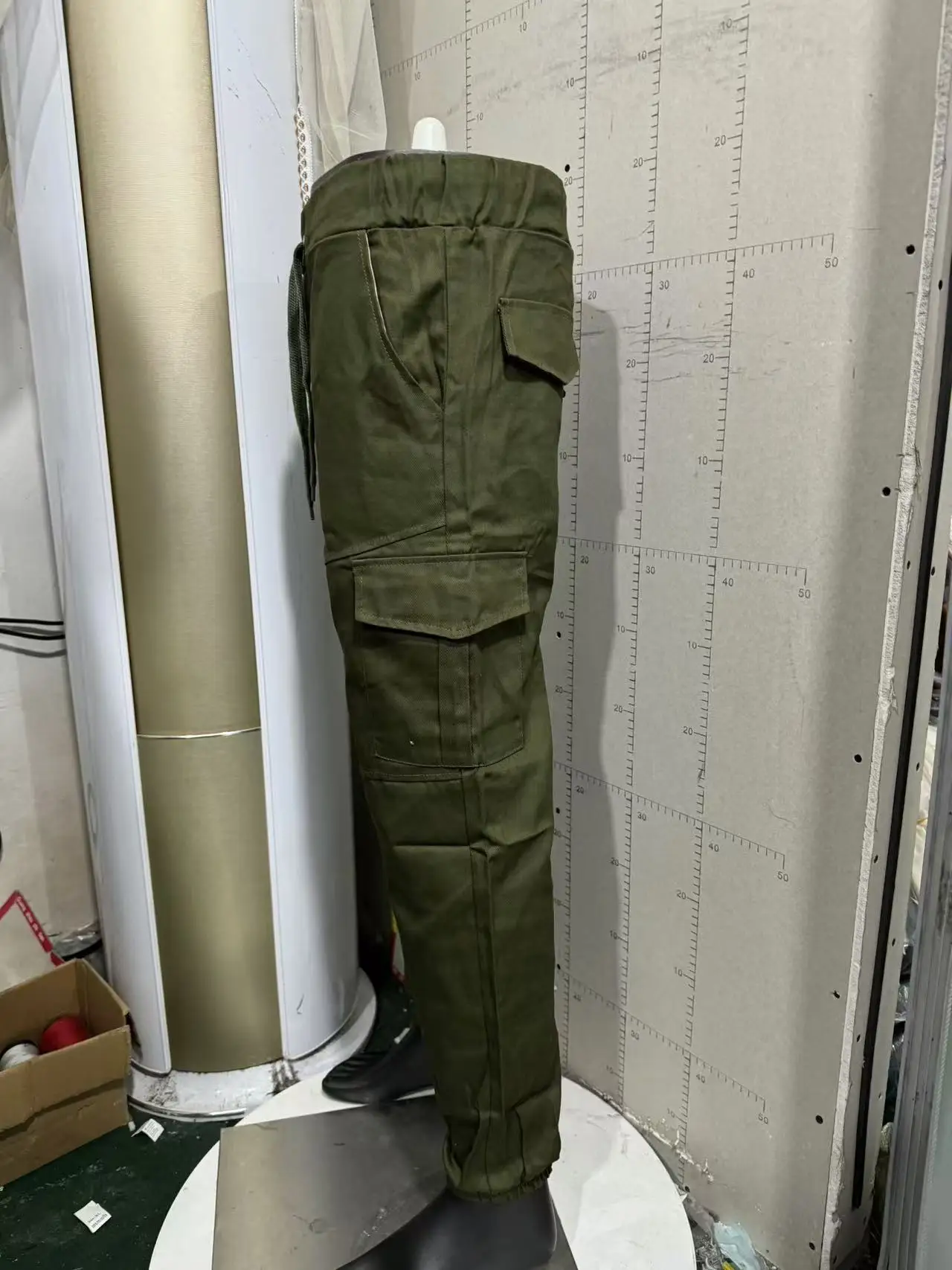 New cargo pants men\'s drawstring multi-pocket pants leisure sports fashion solid color outdoor leisure sports corset pants