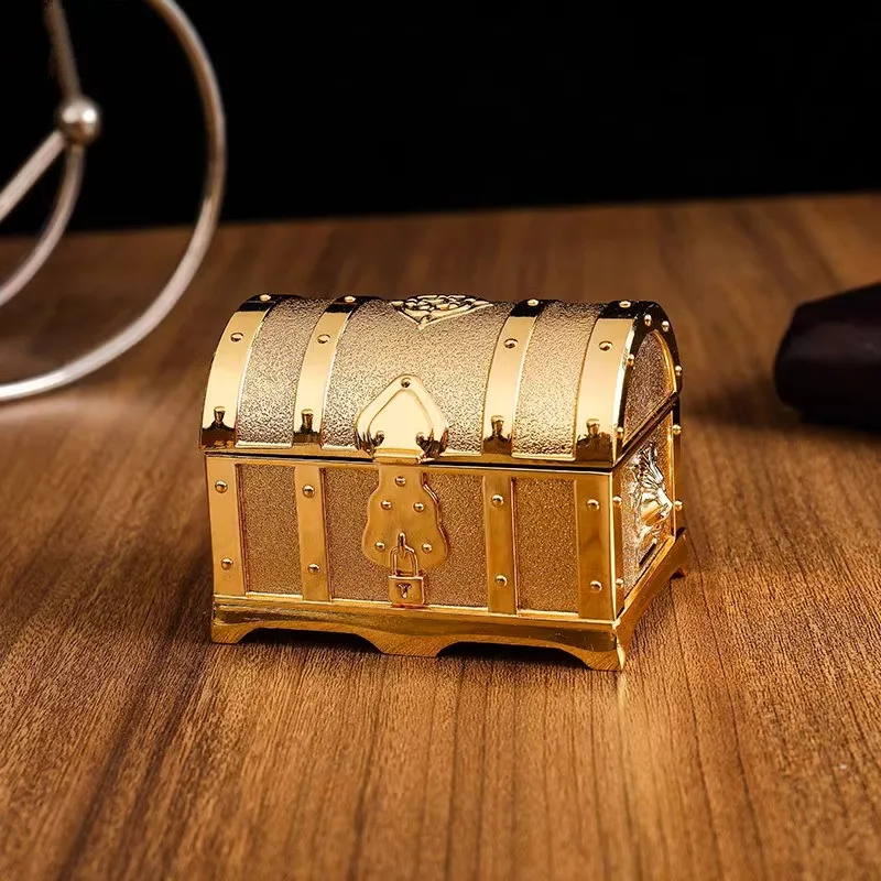 Retro Small Pirates of the Caribbean Death Treasure Box Ancient Tin Treasure Box Home Accessories Storage Box Ornaments