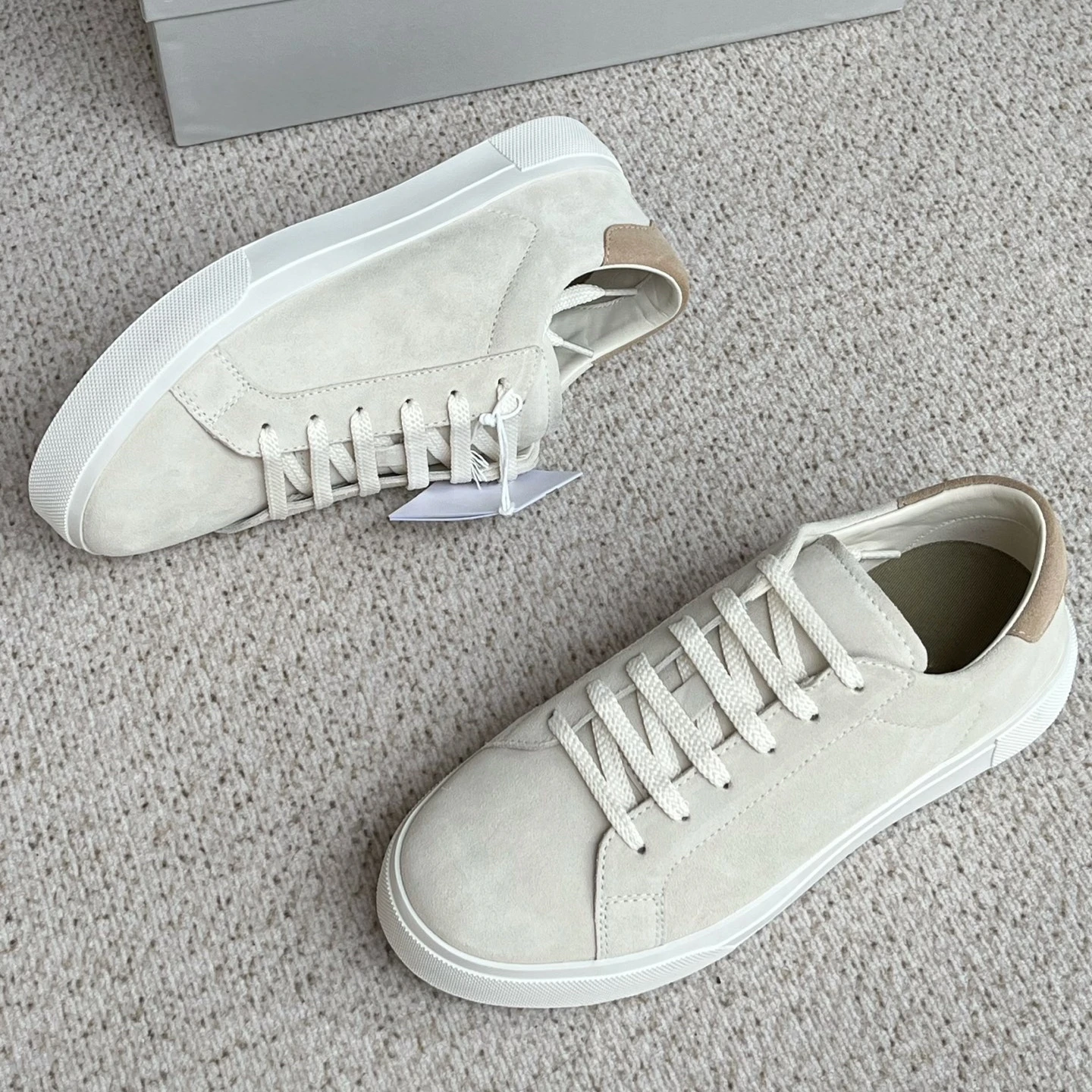 

High-end Casual Shoes for Autumn and Winter, Stylish Men's Sports/casual Shoes/flat Shoes, Non-slip and Durable Sports Shoes