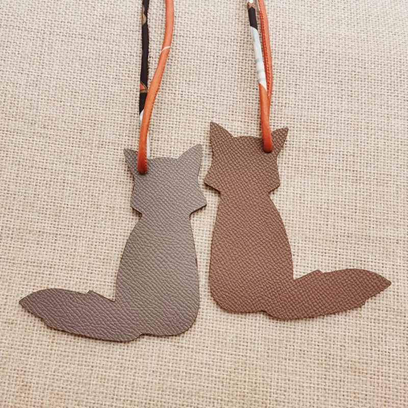 1PC Natural Leather Cat Shape Key Chain Ladies Backpack Pendant Ladies Bag Charm