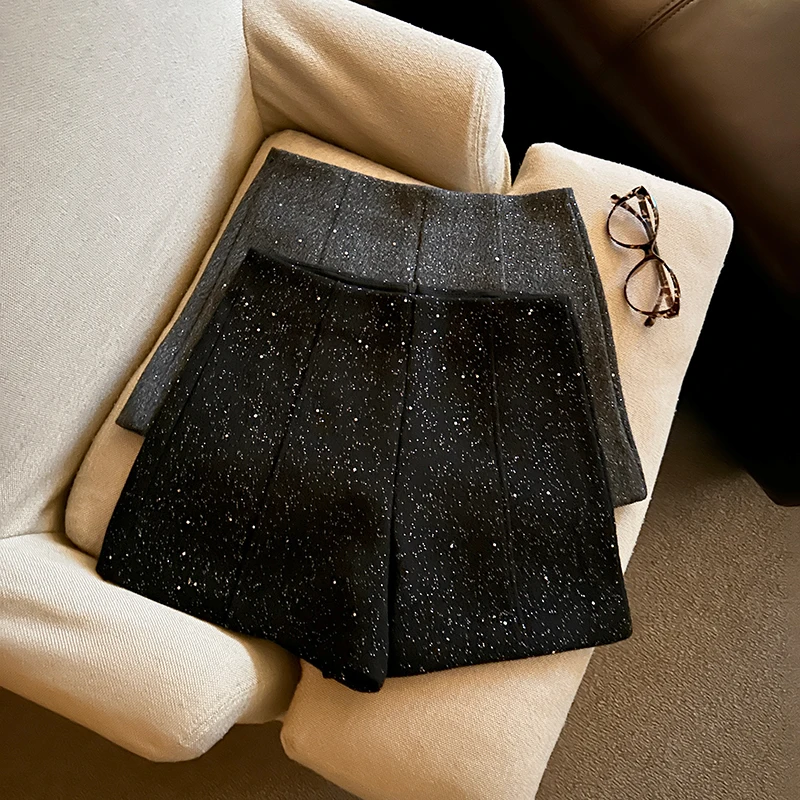 Shiny rhinestone shorts women for autumn and winter high waist small fragrance style temperament wide leg A-line pants