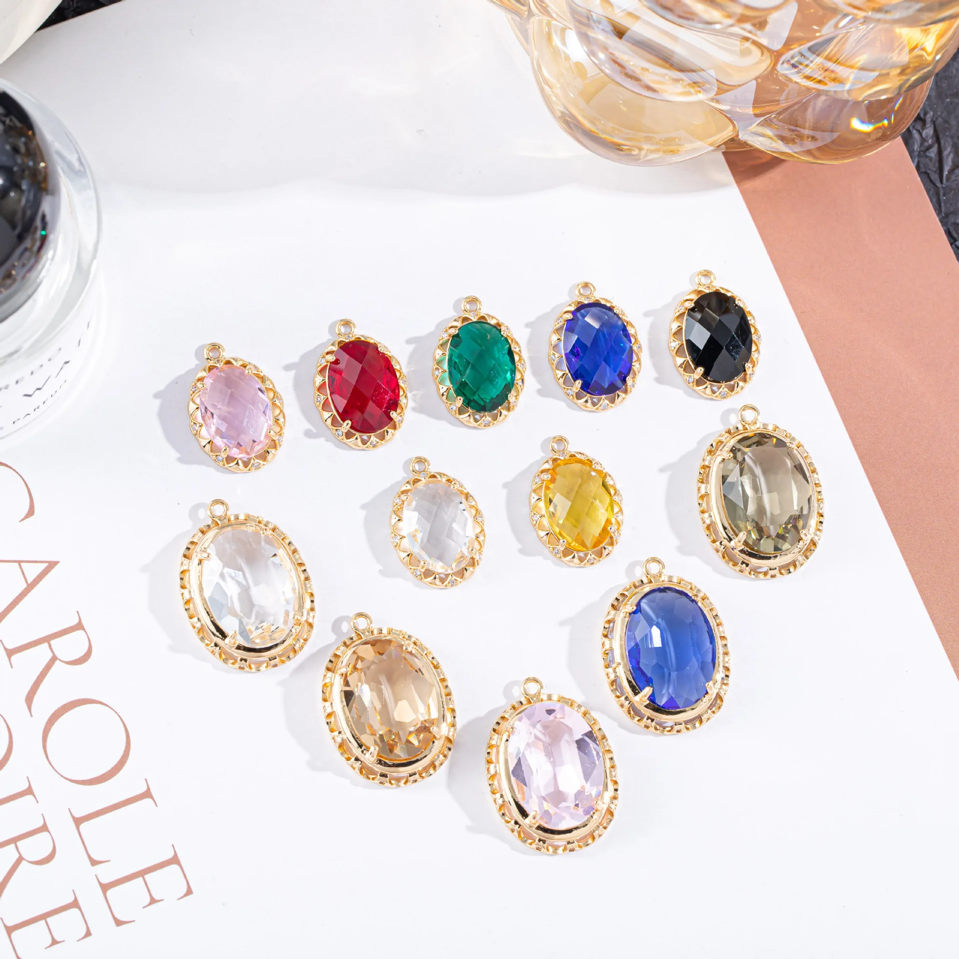 

10pcs/ Bag Macaron color oval lace clip single pendant DIY necklace earrings clothing pendant accessories