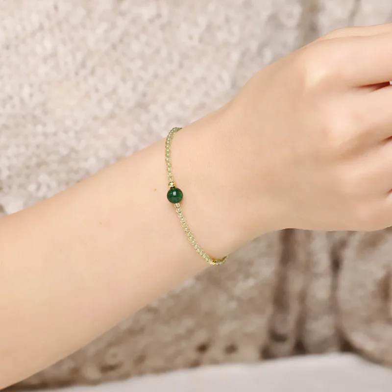 Natural Peridot Bracelet with Green Dry Green Stone Single Circle Bracelet for Men and Women Lucky Crystal Bracelet Gifts