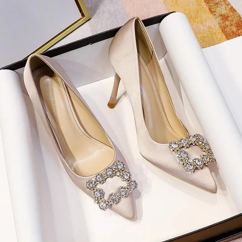 6cm New Fashion Rhinestone High Heels Satin Wedding Bride Plus Size Women Shoes 41 42 43