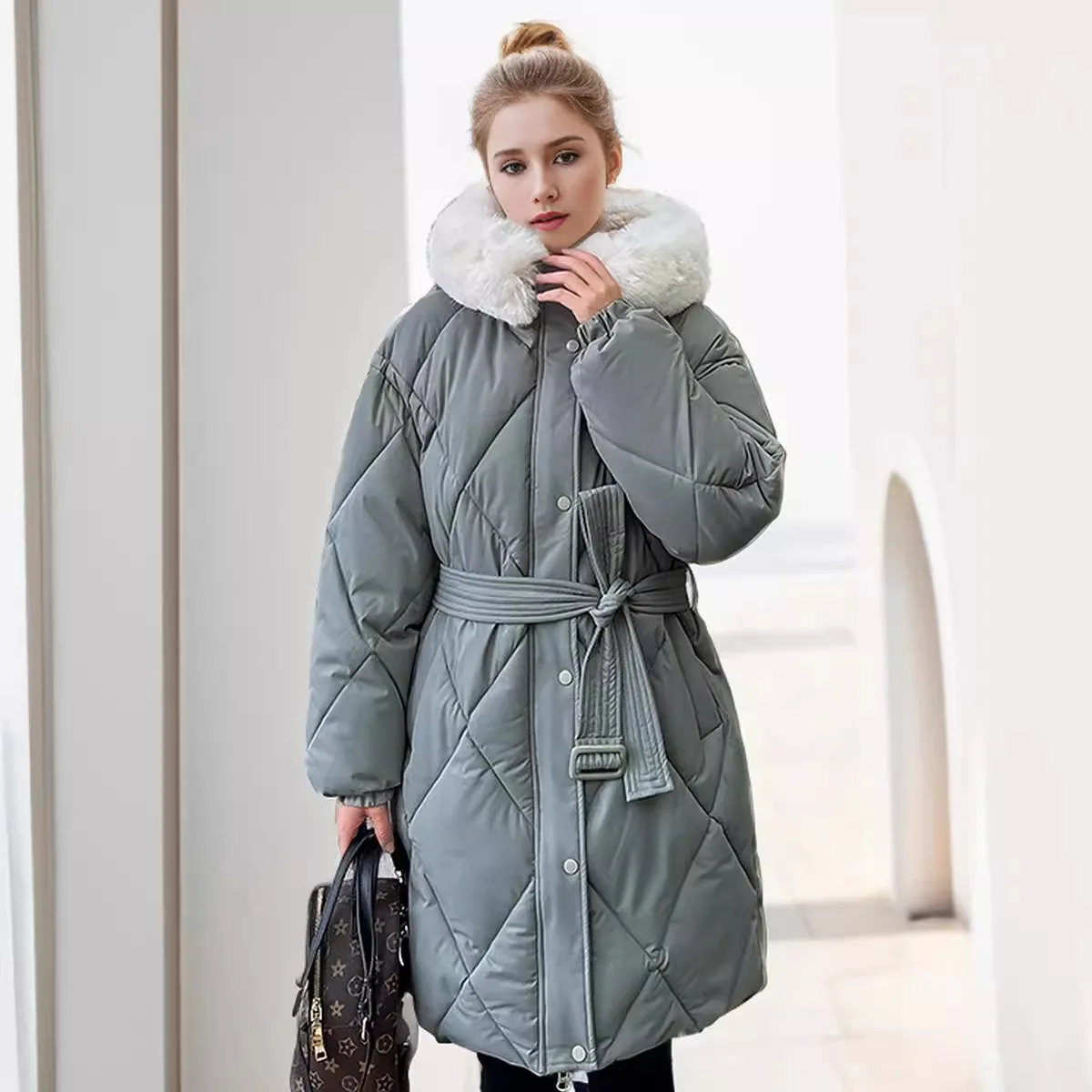 Women's Winter Jacket 2024 New Women Parka Long Hooded Parkas With Fur Collar Warm Snow Wear Padded Clothes Women's Winter Coat