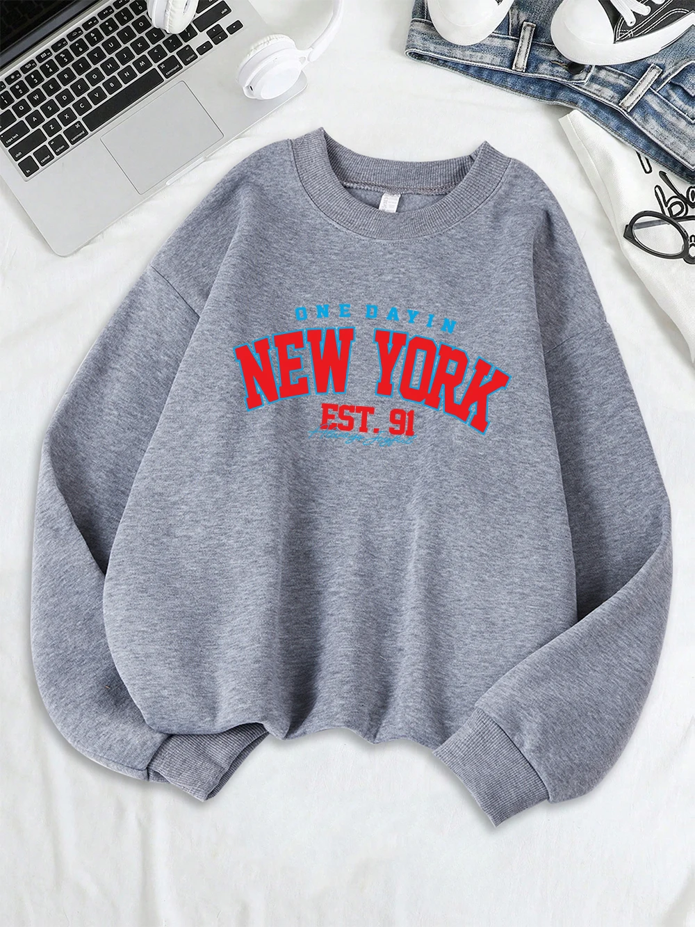 New York One Dayin Est.91 프린트 스웨트 여성 루즈 기본 후드 양털 따뜻한 크루 넥 의류 겨울 여성 streetwear