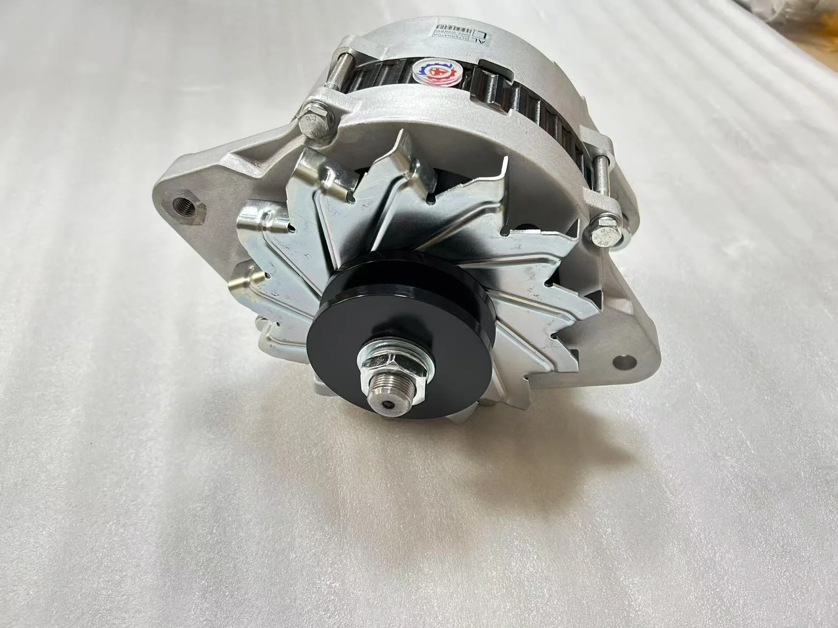 New 24V Alternator 600-861-9122 For Engine Saa6d114e-3C For Wheel Loader Wa320-6 Wa320pz-6 Wa200pz-6