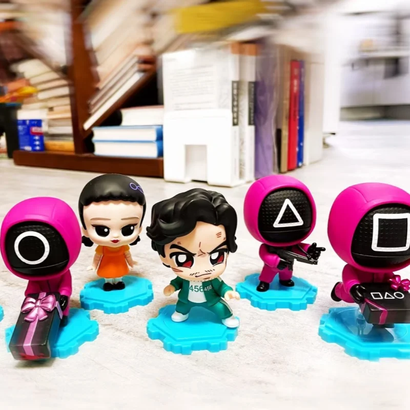 Hot Toys Squid Game Cosbi Mystery Box Mini figurki akcji Zabawki kolekcjonerskie dla dorosłych Prezenty dla dzieci Anime Seria Blind Box