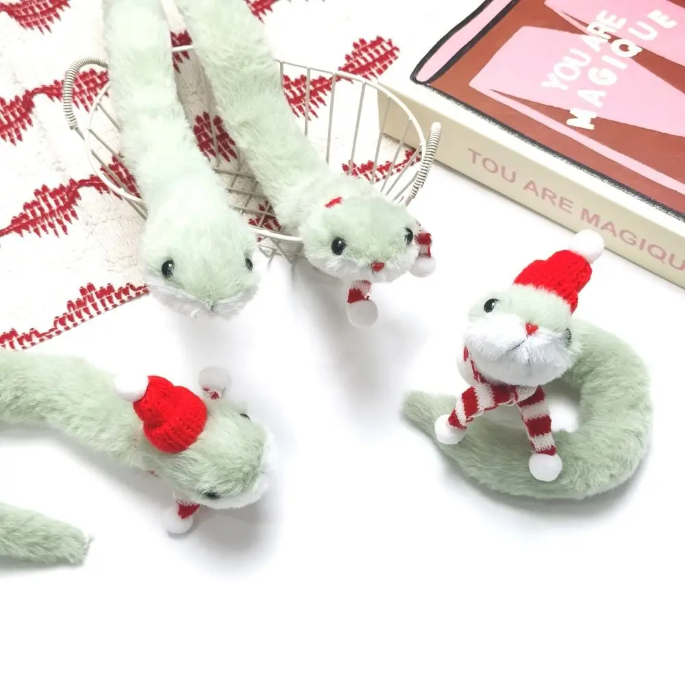 

Plush Year of The Snake Plush Toy Wrap Around Arm Little Snake Snake Stuffed Plush Doll Cute Soft Green Snake Animal Doll