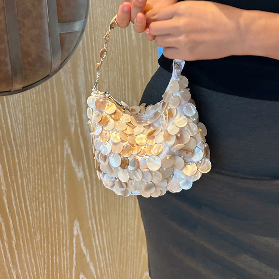 Hand-woven Beaded Pearl Clutch Purse Spring/Summer Style for Socialite Evening Style Shell Women's Shoulder Bag Bridal Wedding