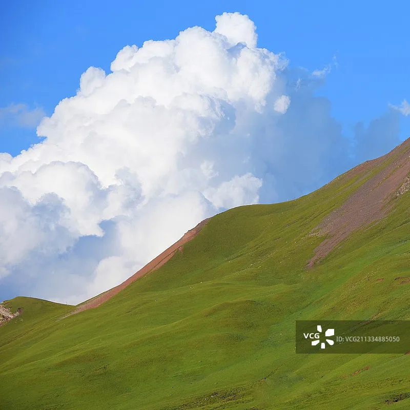 

HolyBro Kakute H7 V1.5 MPU6000 H743 Flight Controller Dual BEC Baro OSD Onboard Bluetooth 30.5X30.5mm 2-8S for RC FPV Drone