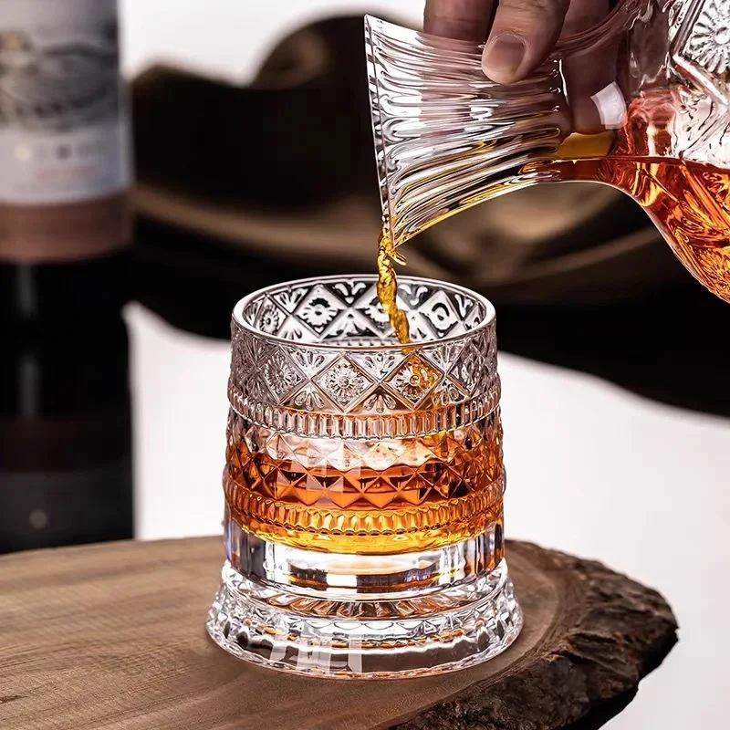 Image of 280ML Rotierendes Whiskyglas, Kreatives Kristall-Premium-Bierglas mit Reliefmuster, Likörglas mit Sockel, Gerades Trinkglas, Weinglas