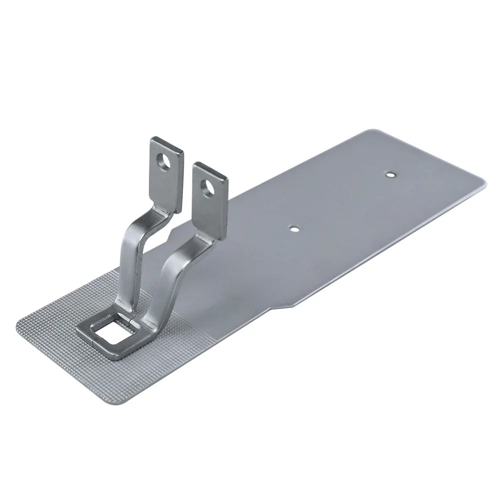 

Комплект подающей пластины и прижимной лапки подходит для промышленных заклёпочных швейных машин Brother KE-430D, KE-430F — рабочая зона 12 мм x 12 мм