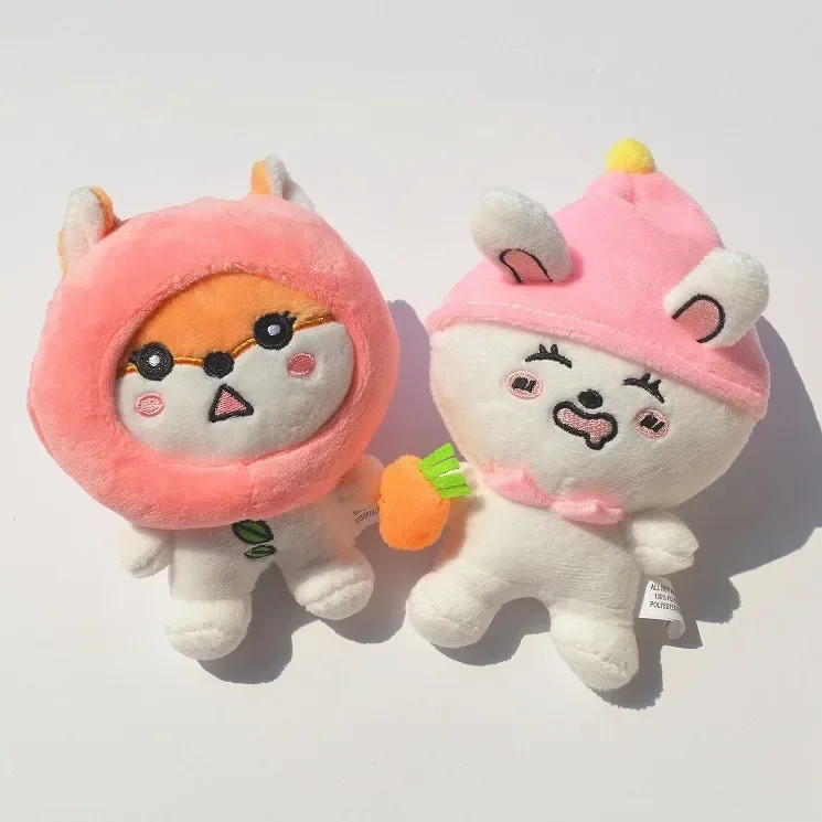 15cm Stayc peluche Kpop Stayc Sumin Sieun Isa Seeun Yoon J Set di bambole di peluche Stayc accessori portachiavi decorazioni con ciondolo farcito