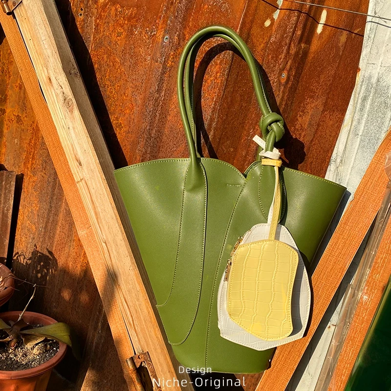 

Designer Brand New Simple Bucket Bag Handhold Underarm Tote Bags for Women Bolsos Mujer Hot Selling