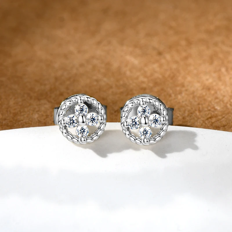 

D0.04CT Moissanite Flower Stud Earrings for Women Silver 925 Trend 2025 Jewelry Party Gifts Twists Edge Round Earrings