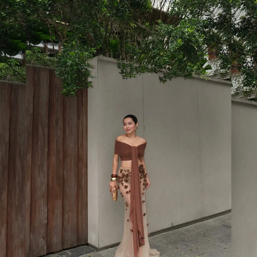 

Elegant High‑Waist Mermaid Evening Skirts with Sheer Overlay, Floral Embellishment, Champagne Color – Floor Length Party Skirt