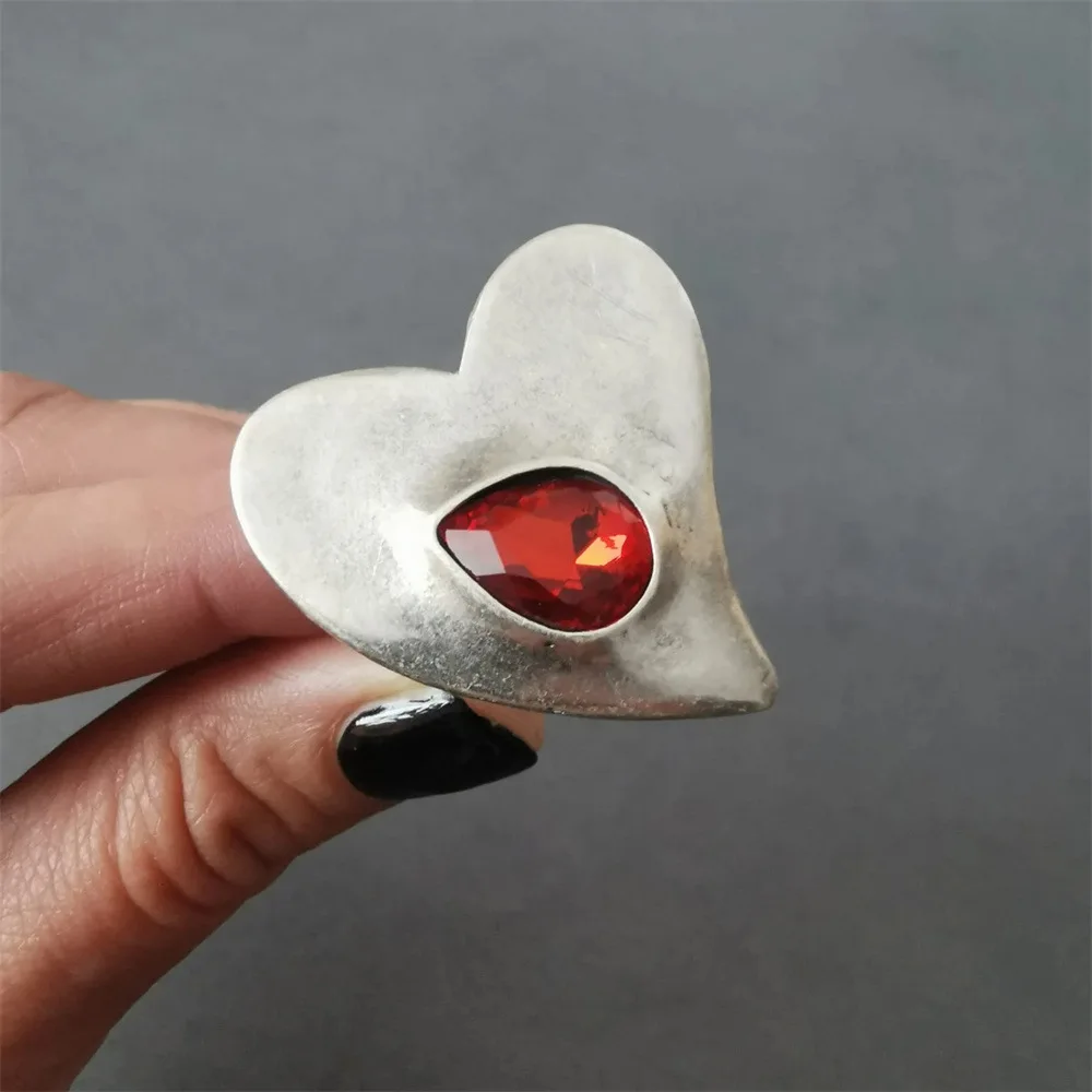 Bohemia Style Silver Whit Color Adorned with Red Zircon Heart-shaped Ring UNISEX Exaggerated Party Jewelry Rings