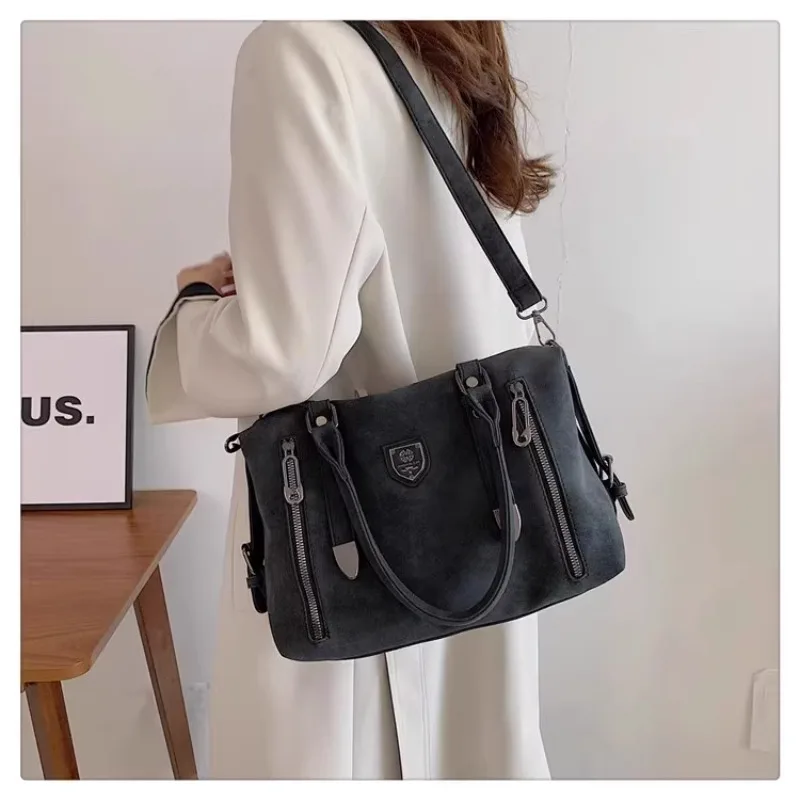 Designer Luxury Brand Fashion Vintage Large Capacity 2024 New Single-shoulder Tote Commuter Bags for Women Bolsa Free Shipping