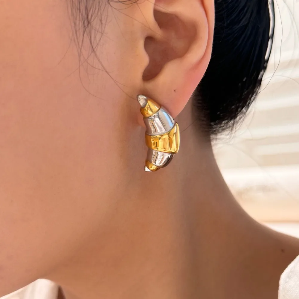 18K Gold Plated Hyp… - image