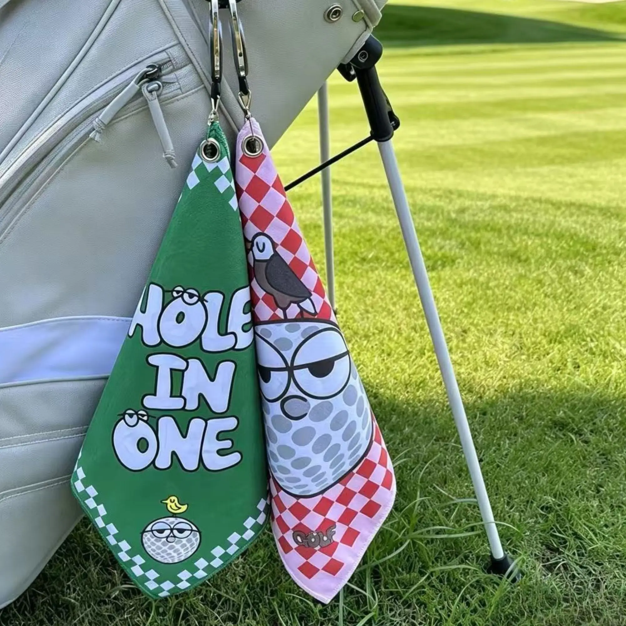 2 counts New High Quality Golf Towels Fashionable and Double Sided Print Telescopic Hook Quick Drying Super Absorbent Soft Fast