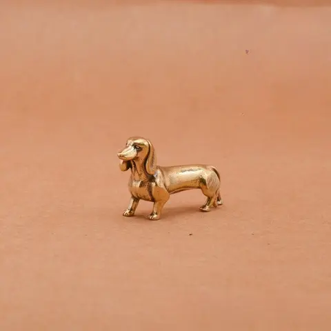 Loyal Brass Dachshund Figurine Long-Body Short-Leg Dog Metal Statue Miniature Tabletop Ornament for Home Decor Crafts Gift