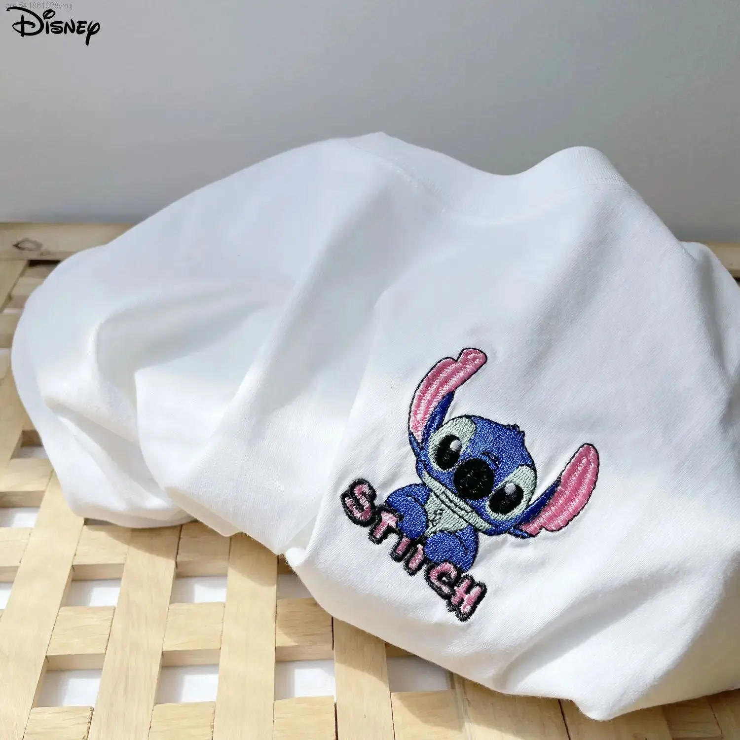 Disney Stitch Short Sleeve Embroidered T-shirt Y 2k Girls Summer Kawaii Anime Emo Harajuku Yk2 Tshirt Women Fashion Korean Tees