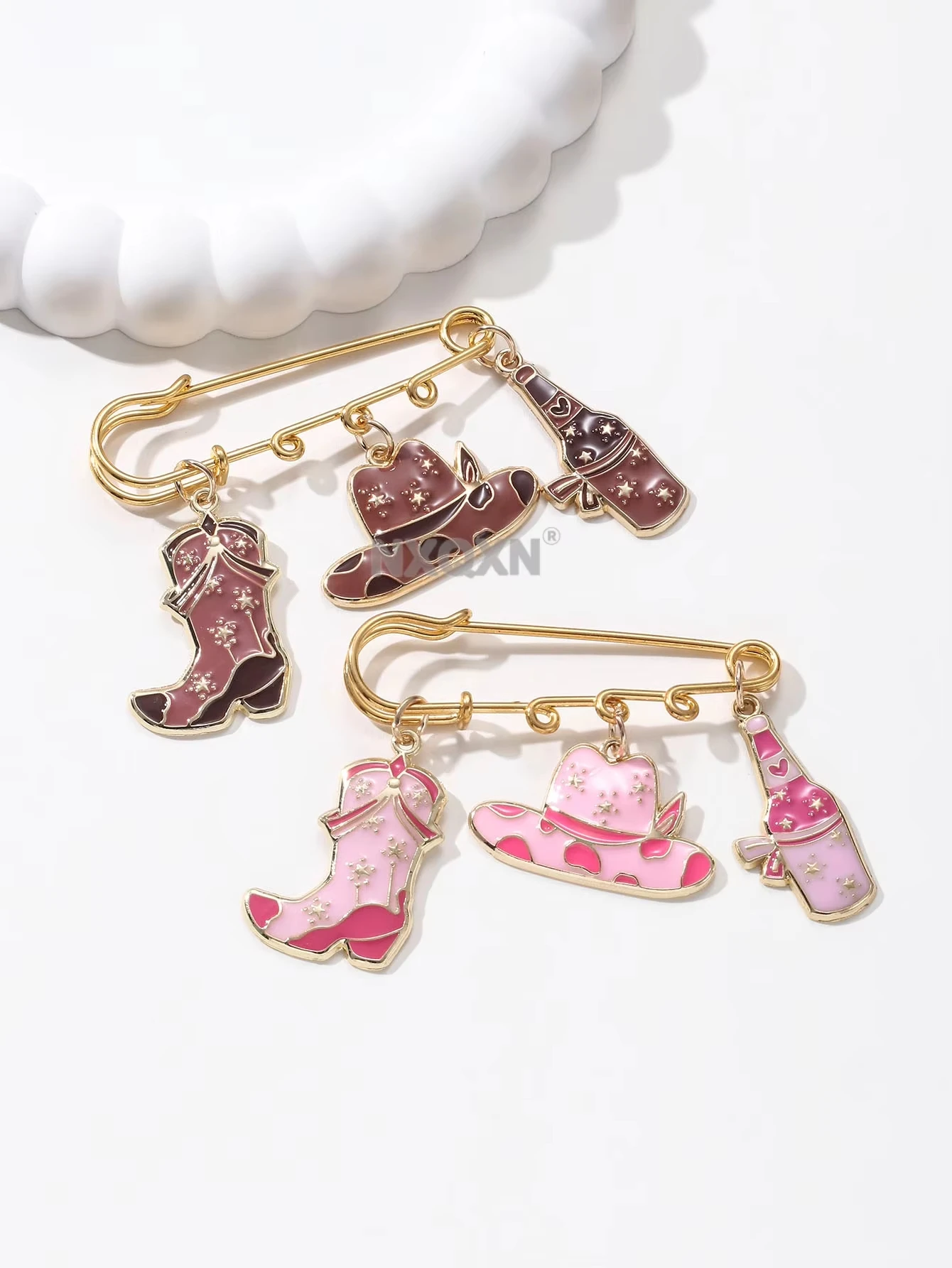 Y2K Country Western Style Enamel Safety Pin Brooch Cowboy Boots Hat Wine Bottle Charms Lapel Pin Women Jacket Backpack Decor Acc