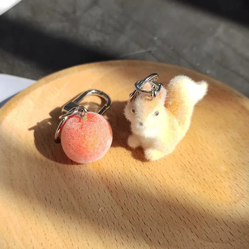 Cute Flocking Squirrel Animal Pet Keychains For Friend Gift Resin Fluffy Creative Funny 3D Orange Fruit Bag Box Key Ring
