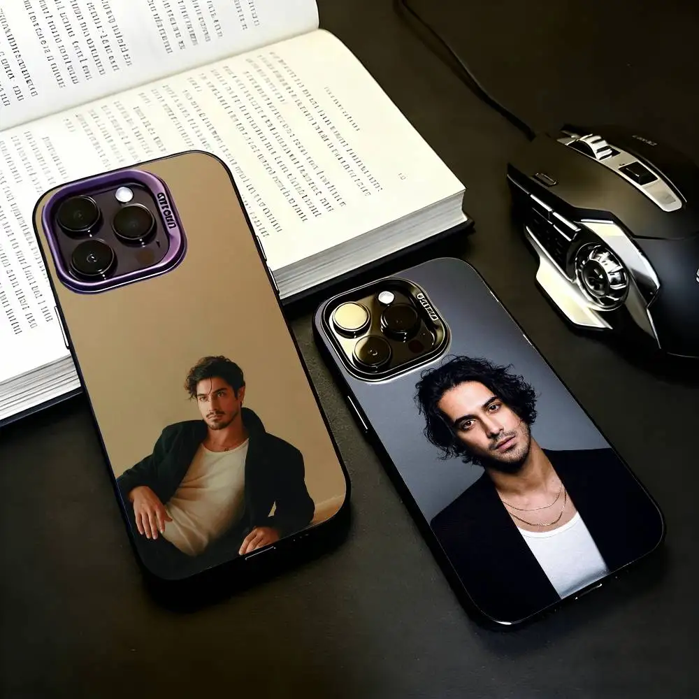 A-Avan J-Jogia Phon…