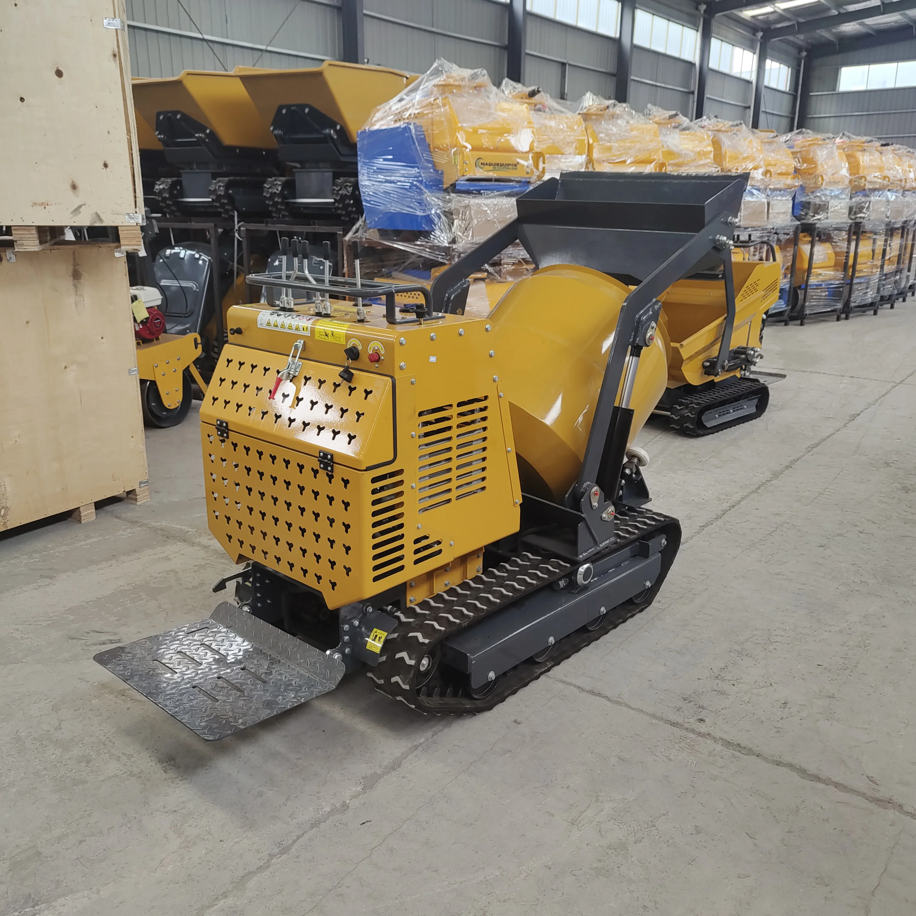 Mini Portable 500L Small Dumper Truck Diesel Self-Loading Concrete Mixer with Crawler Tracks