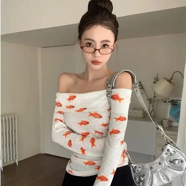 

Fashionable Slant Neck T-Shirt Women Slim Fit Sexy Goldfish Long Sleeve Women Fashion Versatile Young Cool Popular Tops Hot Stre