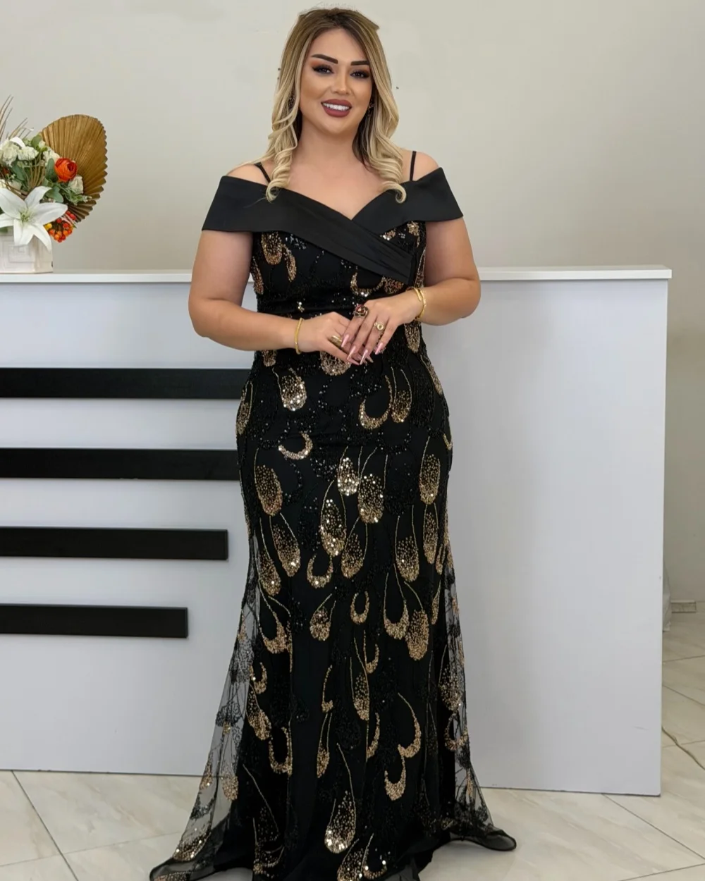 

Customized Modern Style Women Tulle Sequined Ruched Mermaid Evening Dresses Formal Off-the-shoulder Sleeveless Long Prom Dresses